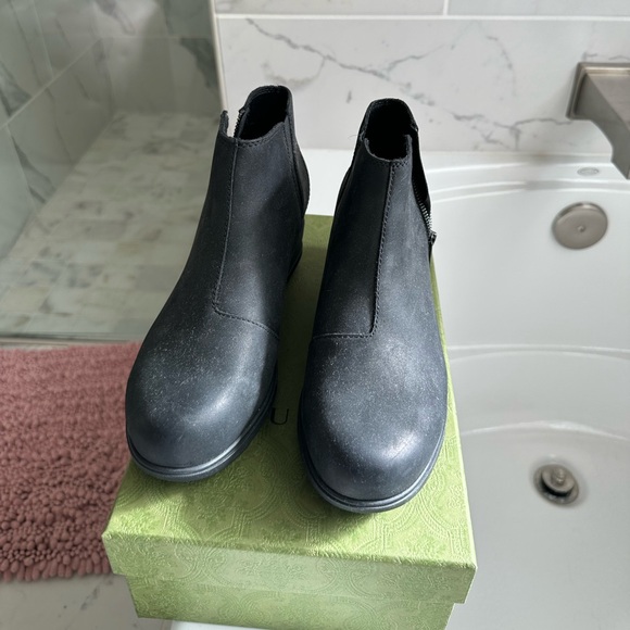 Sorel Shoes - Sorel Black Heeled Ankle Boots